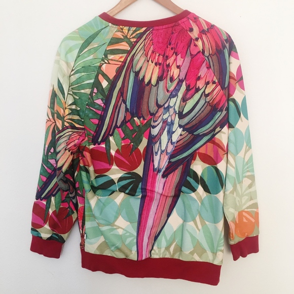 Colorful Parrot Print Women's Top - Picture 2 of 5